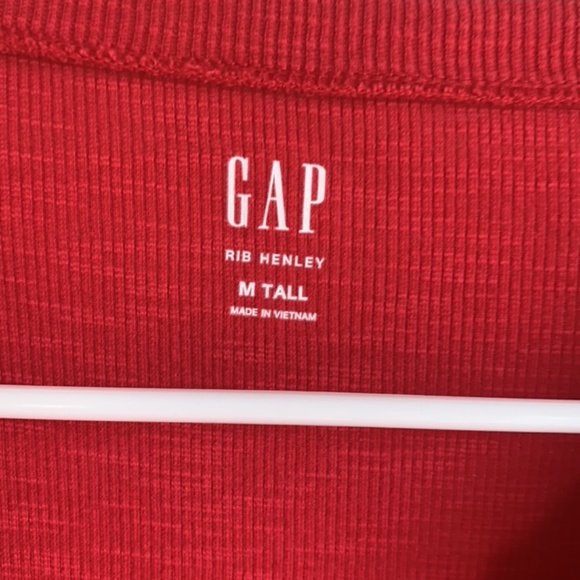 Gap Henley - Picture 4 of 6